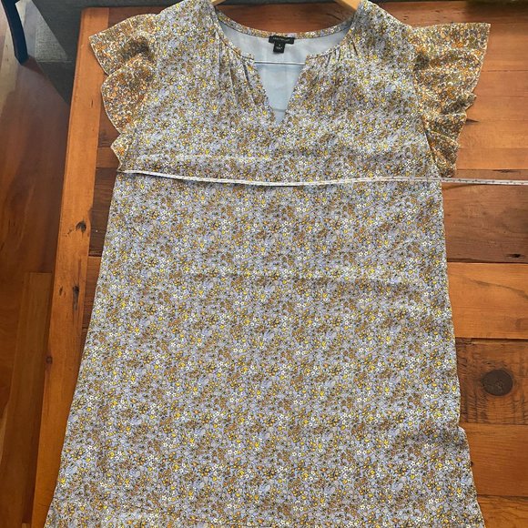Ann Taylor Flutter Sleeve Floral Dress Sz 4 - NWOT - Picture 7 of 11